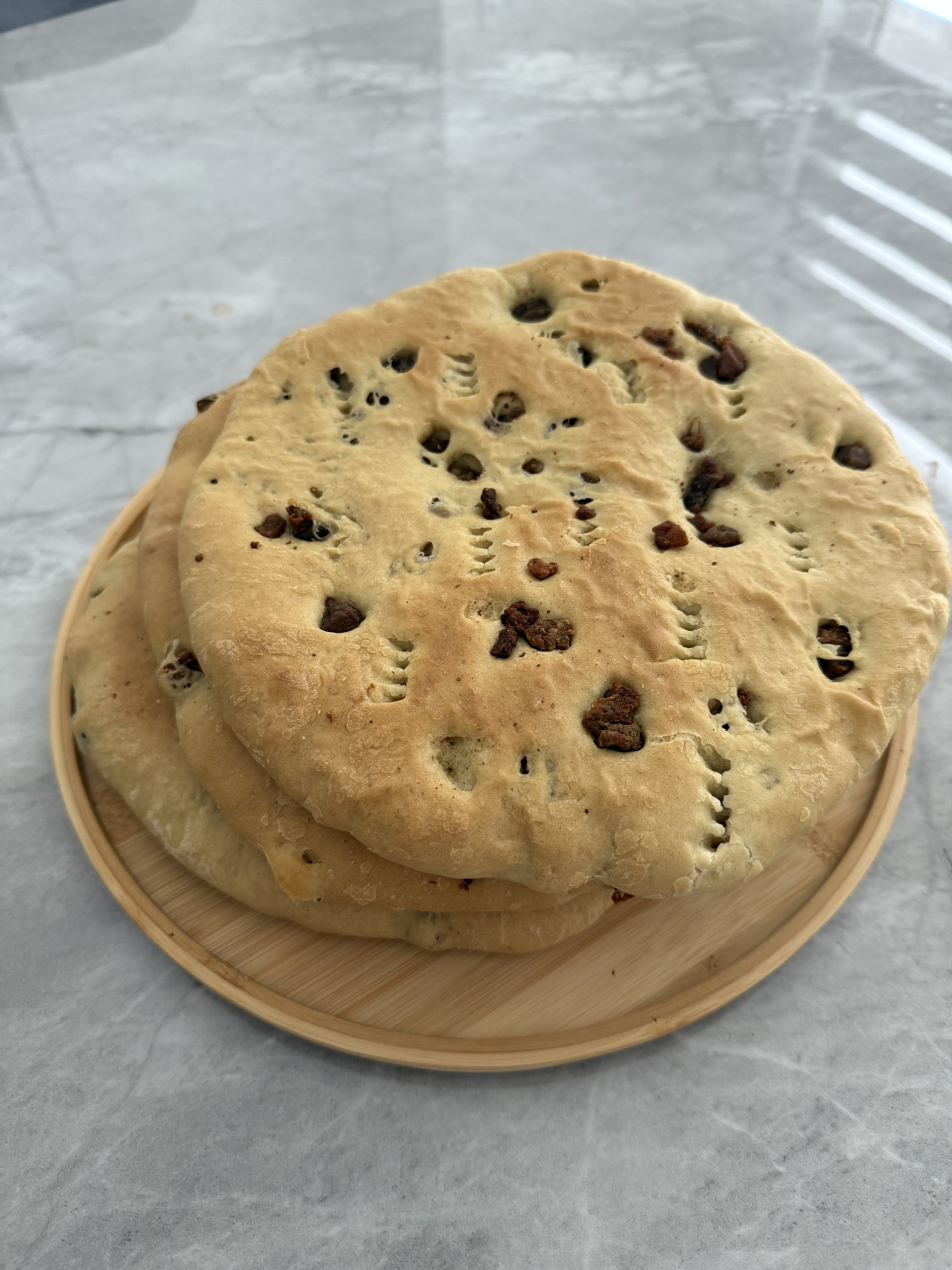 TORTILLA CON CHICHARRONES - 1unit 1/2KG*