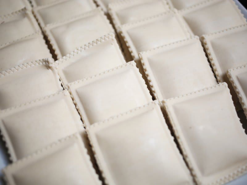 Empanadas queso (cheese) tamaño cóctel  - 50 UNITS - FROZEN