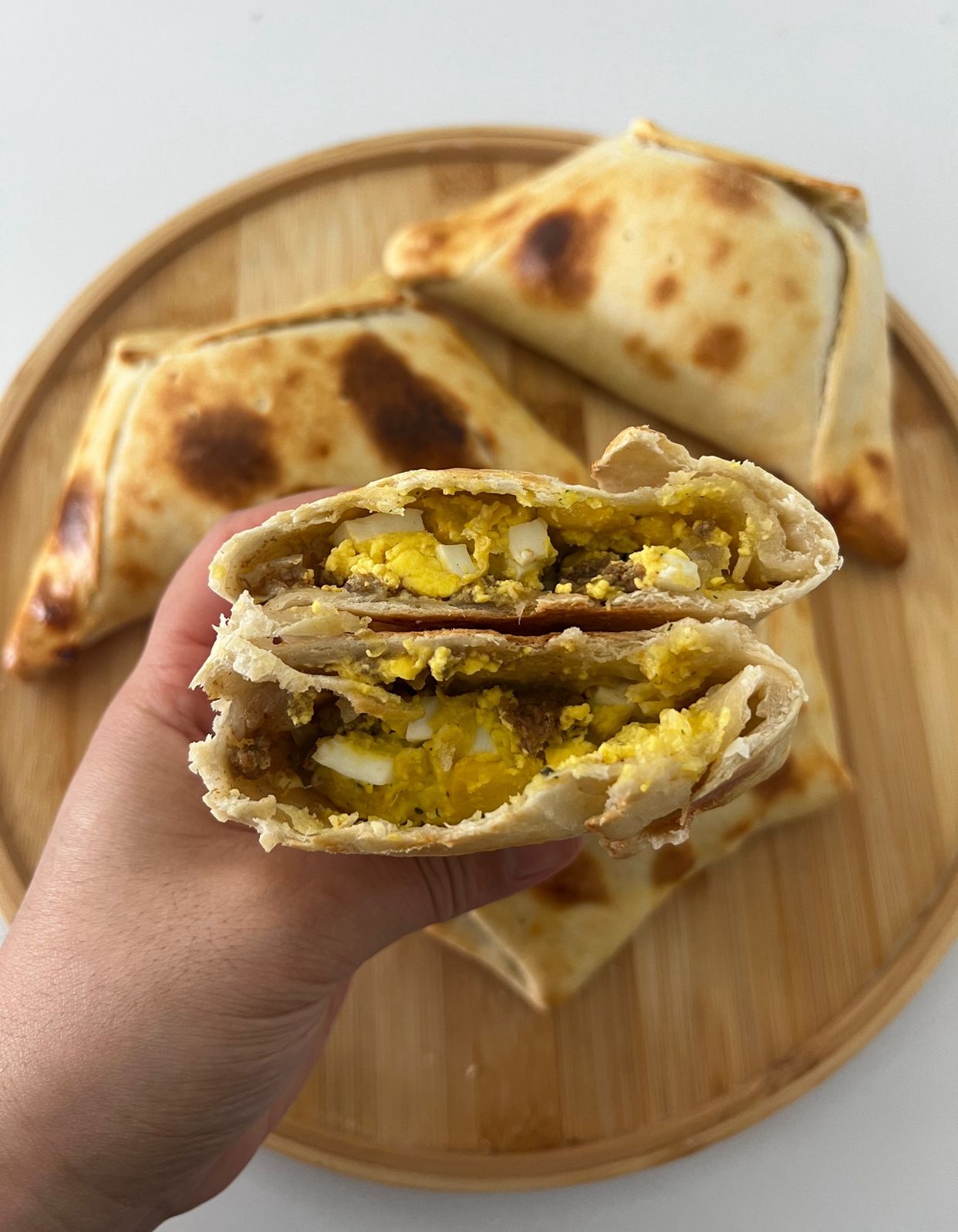 EMPANADA PASTELERA DE CHOCLO (corn and beef) - 3 UNITS*